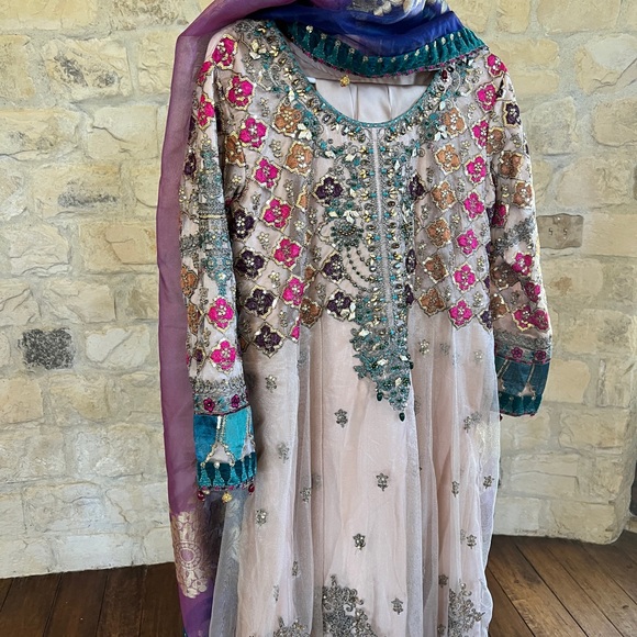 New - Picture 3 of 12